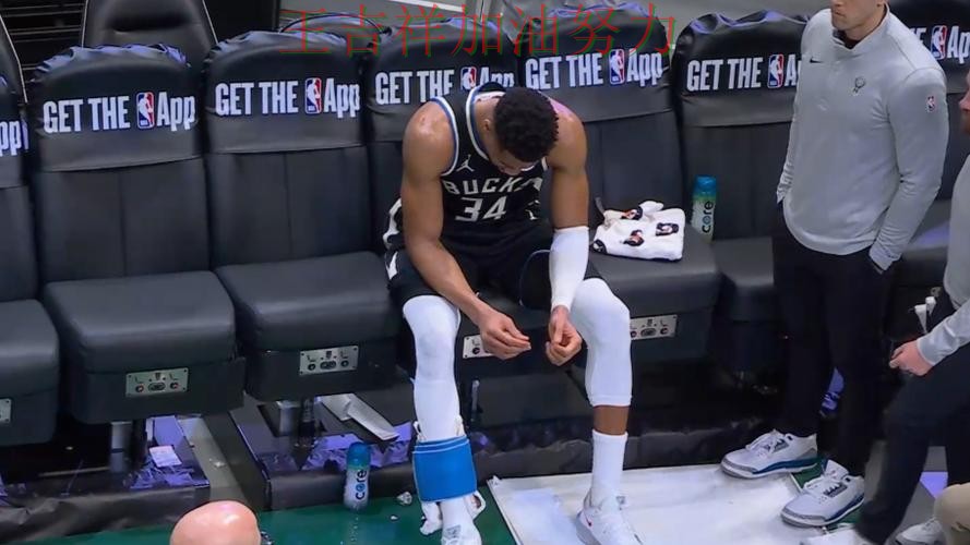 字母哥状态回升引发热议 球迷对表现评价两极分化 字母哥状态回升引发热议 球迷对表现评价两极分化